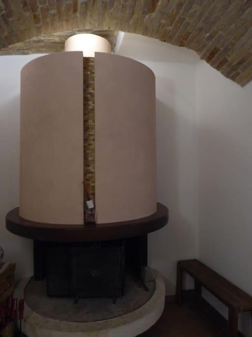 La Cantina Dei Cappuccini สเปลโล ภายนอก รูปภาพ